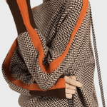 Marie | Sweter z wełny z wysokim kołnierzem