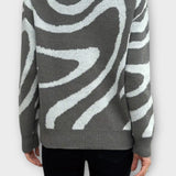 Rikke | Sweter w kwiaty